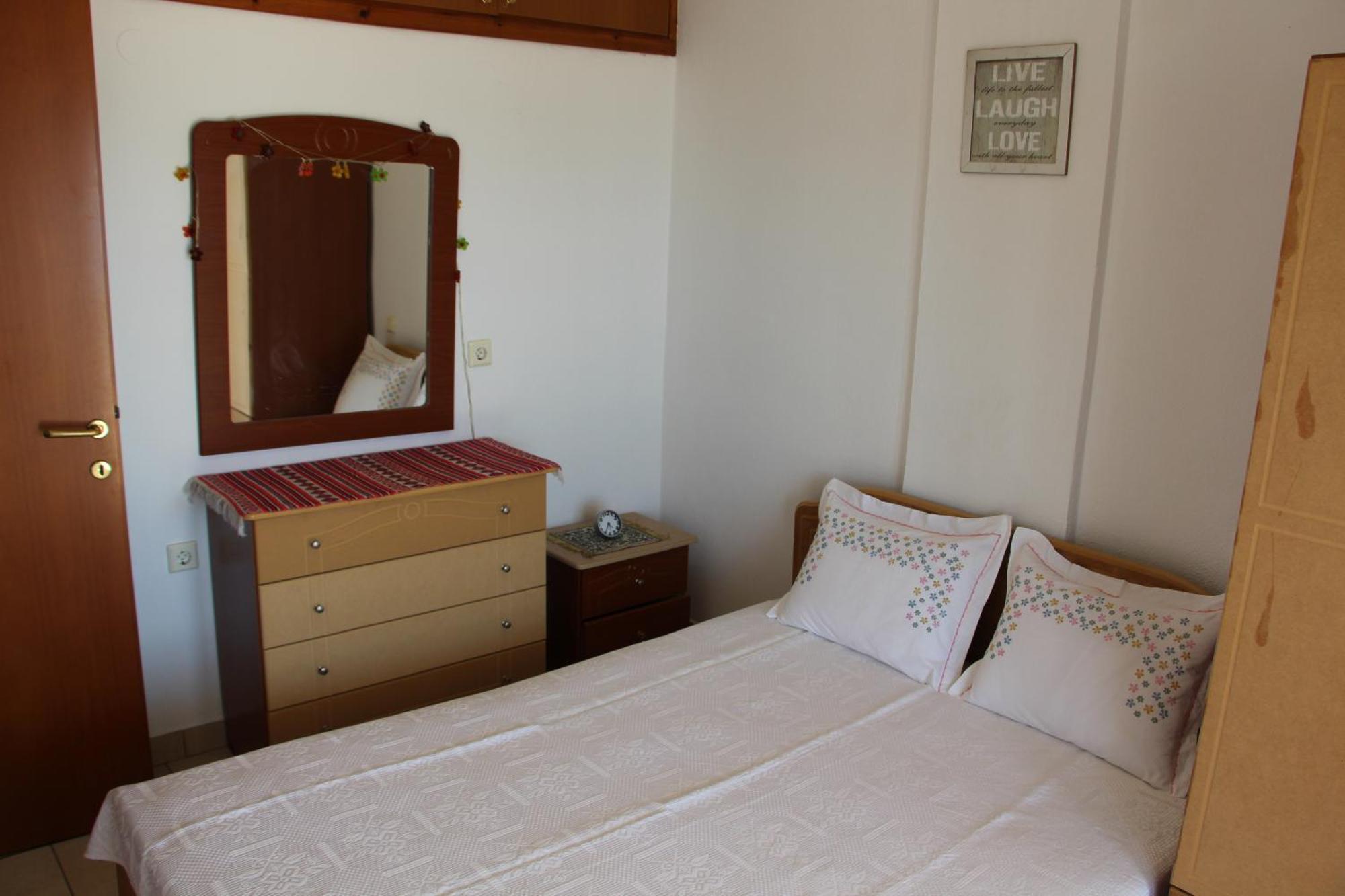 Matina'S Apartments Prínos Habitación foto